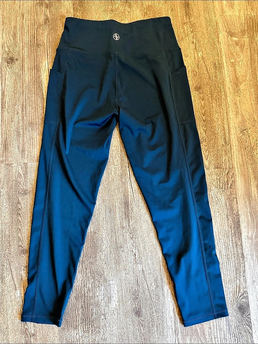 Adrienne Vittadini Sport Women's Blue Athletic Leggings Size Medium Like New